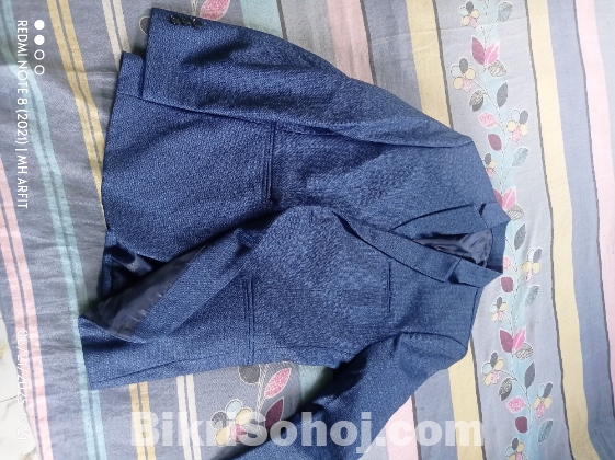 কোট বিক্রি হবে